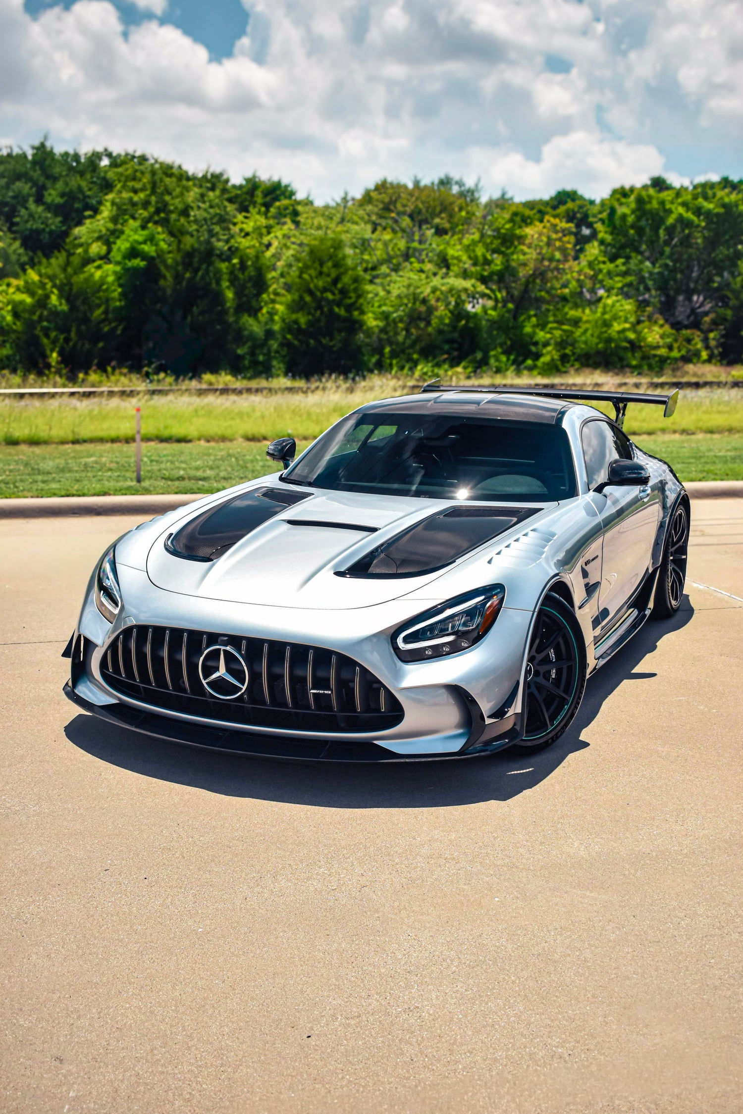 Mercedes