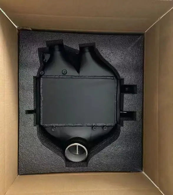 F8x M3/M4/M2 Comp S55 Top Mount Charge Cooler