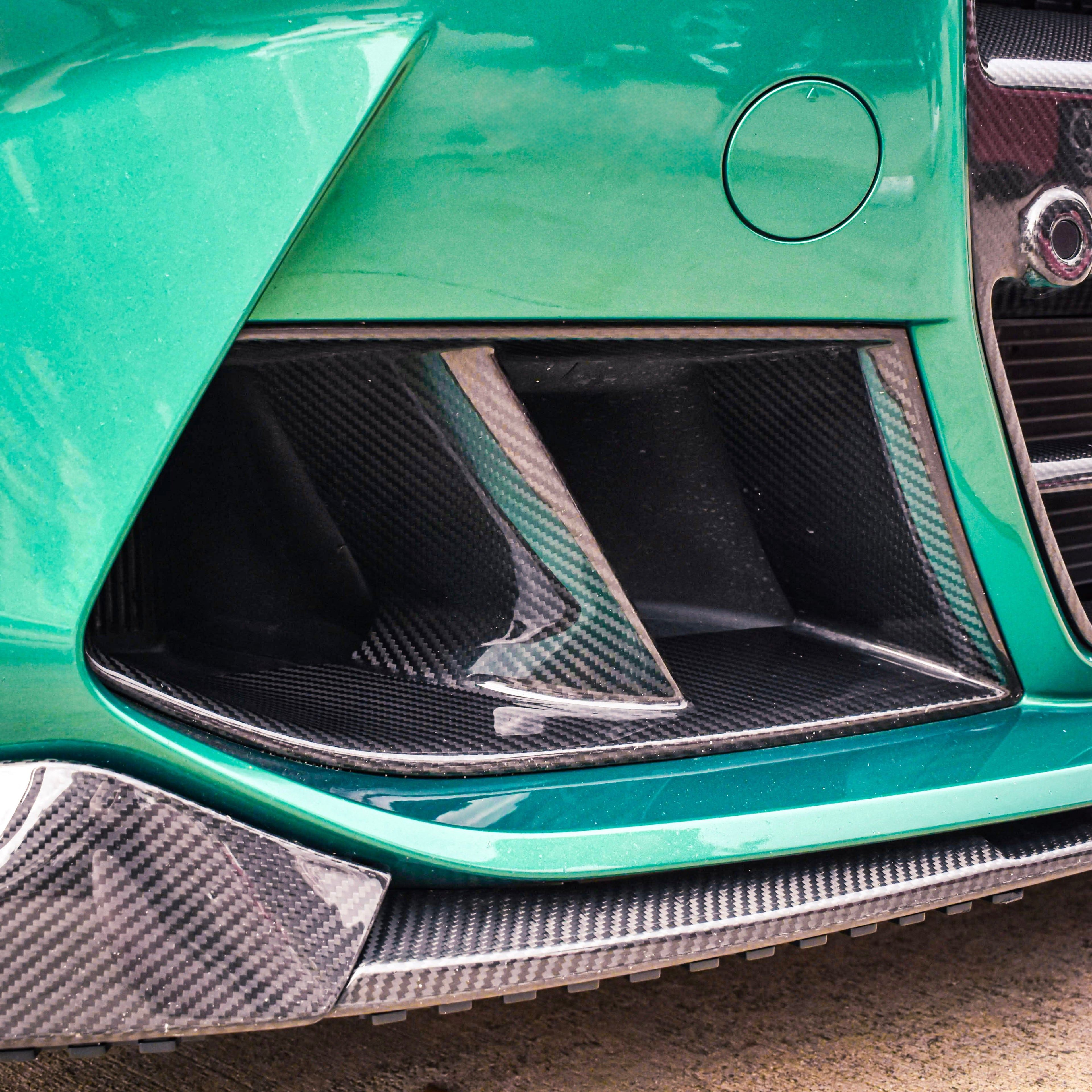 G8x M3/M4 Carbon Fiber MP Style Air Ducts/Inlets