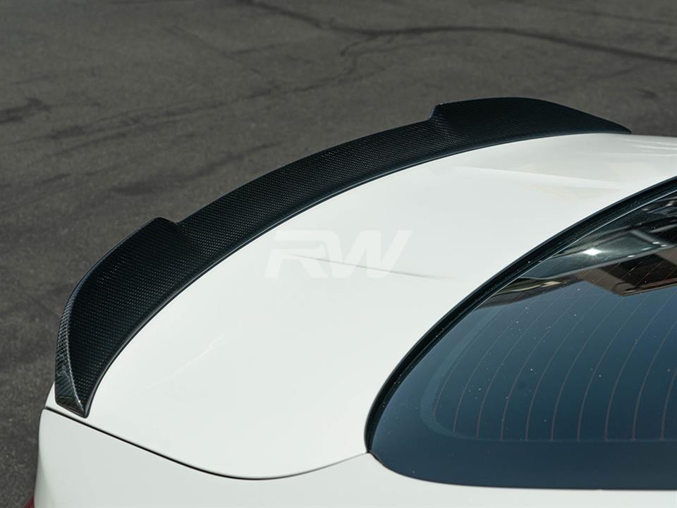 F82 M4 CS Style Carbon Fiber Trunk Spoiler